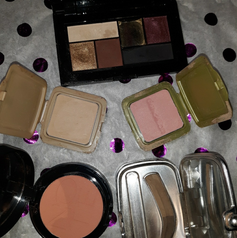 makeup - Picture 3 of 8